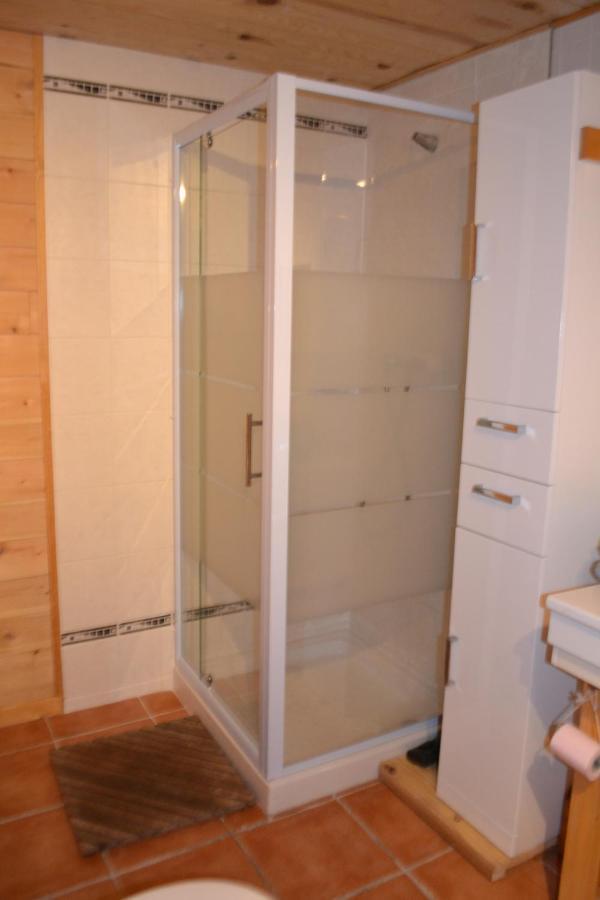 Petit appartement en montagne Saint-Julien-en-Champsaur Buitenkant foto